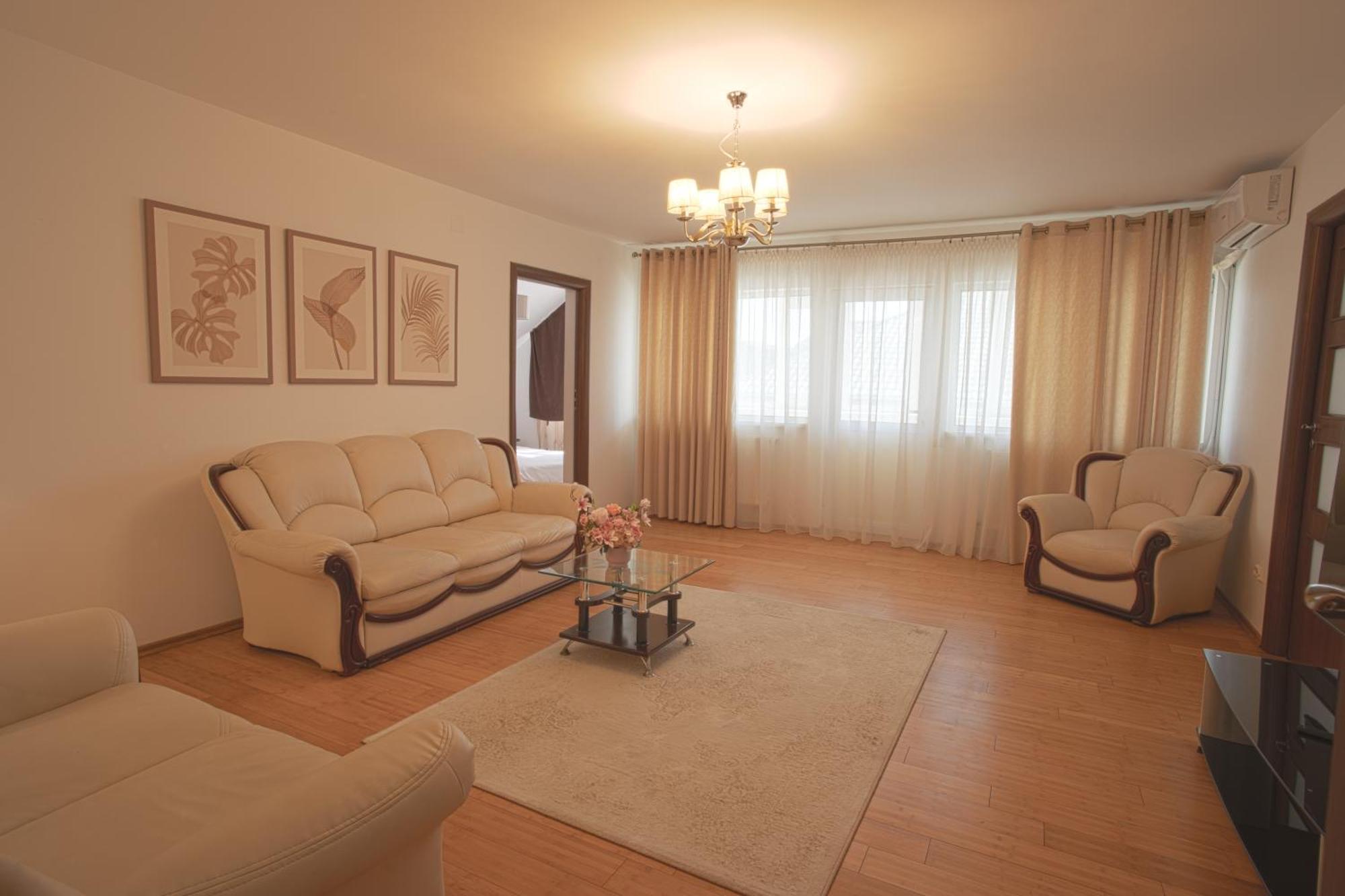 Classic Apartament Buzau Luaran gambar
